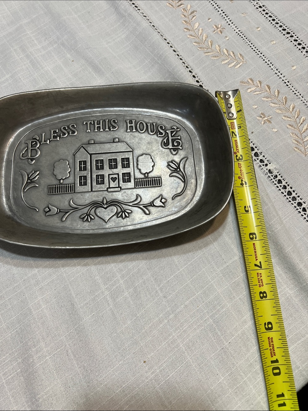 Vintage Wilton Pewter-Tone Molded Baking Pan - Gray Finish - Picture 6 of 6